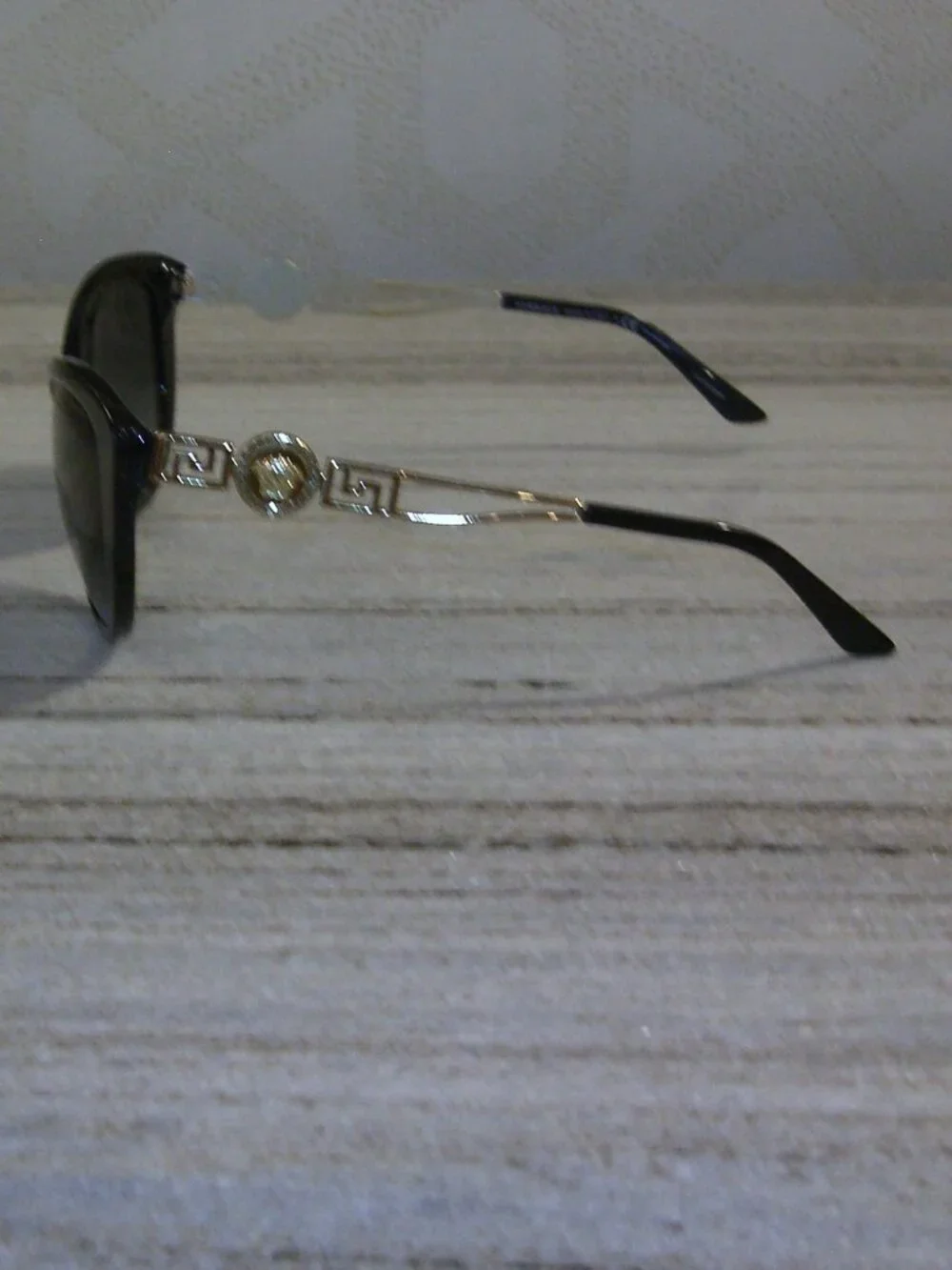 NEW VERSACE OVE4295 CAT-EYE SUNGLASSES